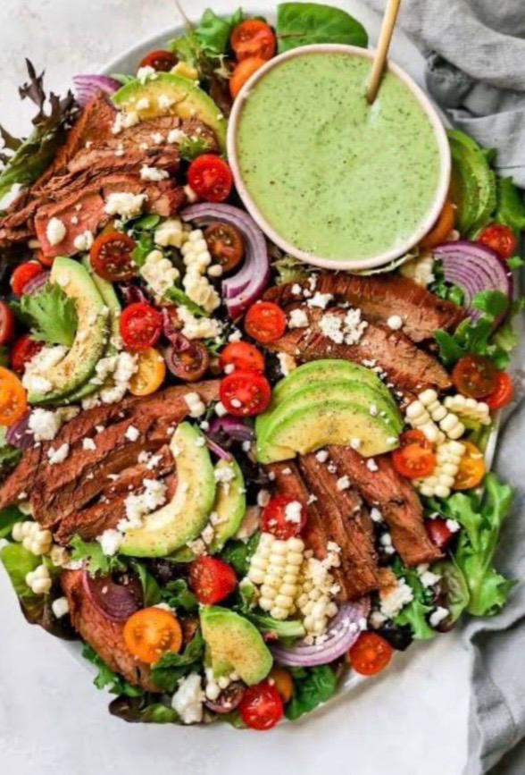 Menu steak salad